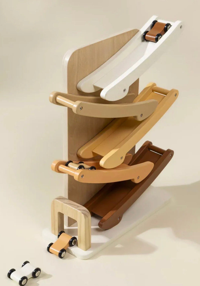 Trebane med Minibiler